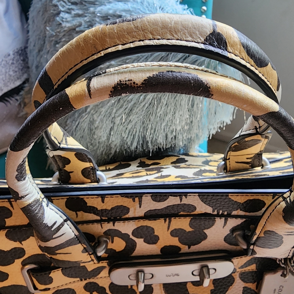 Coach Buster Swagger ORIGINAL LAUNCH & PRINT - Picture 5 of 12